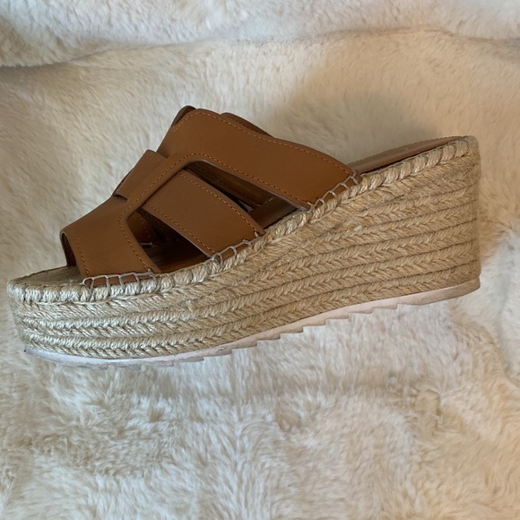 Marc Fisher Robbyn Espadrille Wedge Sandal | Women's Size 9M - Picture 3 of 5